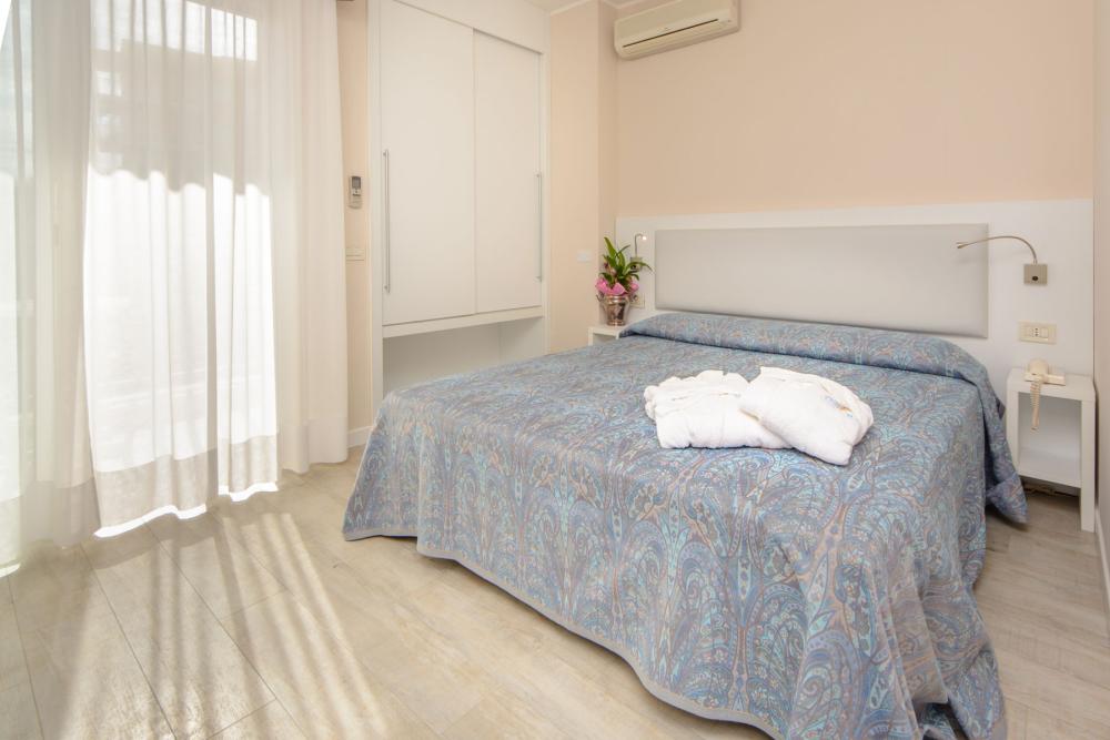 hotelcrocedimalta it camere 030